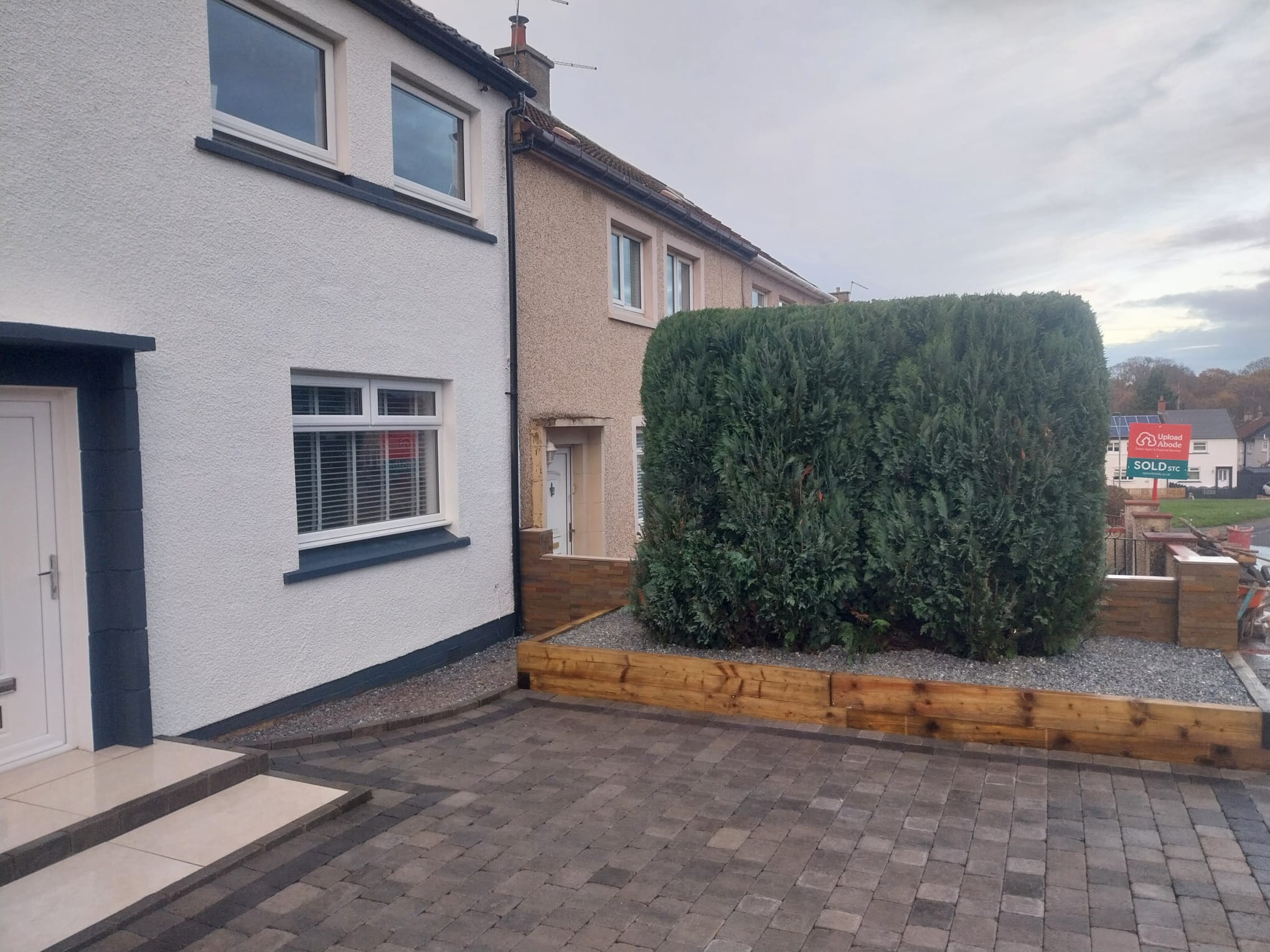 Garden landscaping Renfrew Paisley